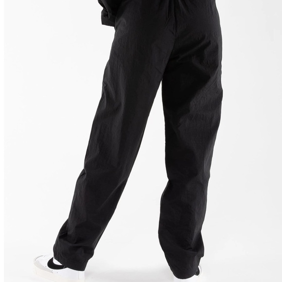 NIKE AIR WOVEN PANTS - Picture 7 of 8